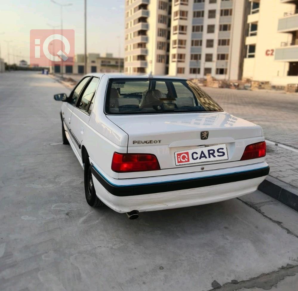بيجو بارس